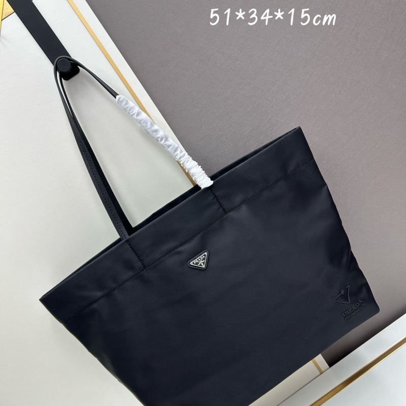 Pra*a shopping bags